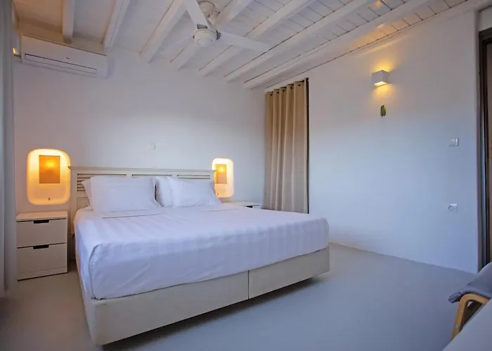 Private Sea View Yard * Kalafati