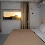 Private Sea View Yard 칼라파티스