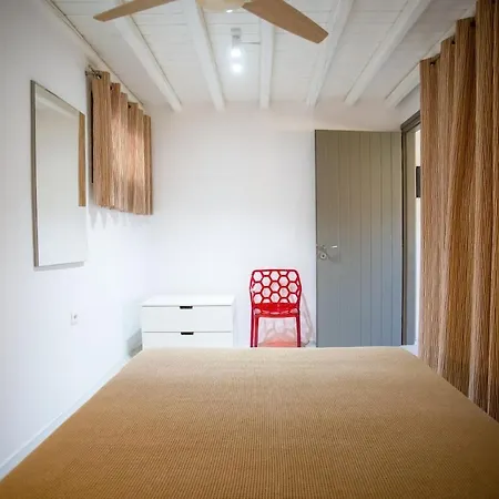 Private Sea View Yard *